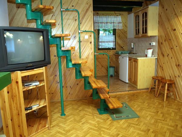 ルチャネ・ニダZielony Domekアパートメント 部屋 写真